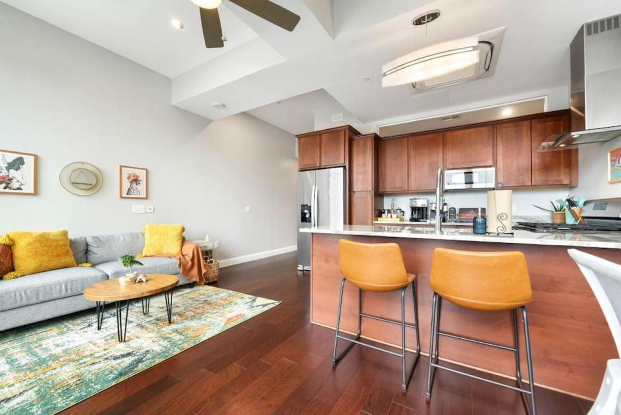 פיטסבורג Hostwise Stays - The Washington At Chatham - Free Parking, Private Gym, More! מראה חיצוני תמונה