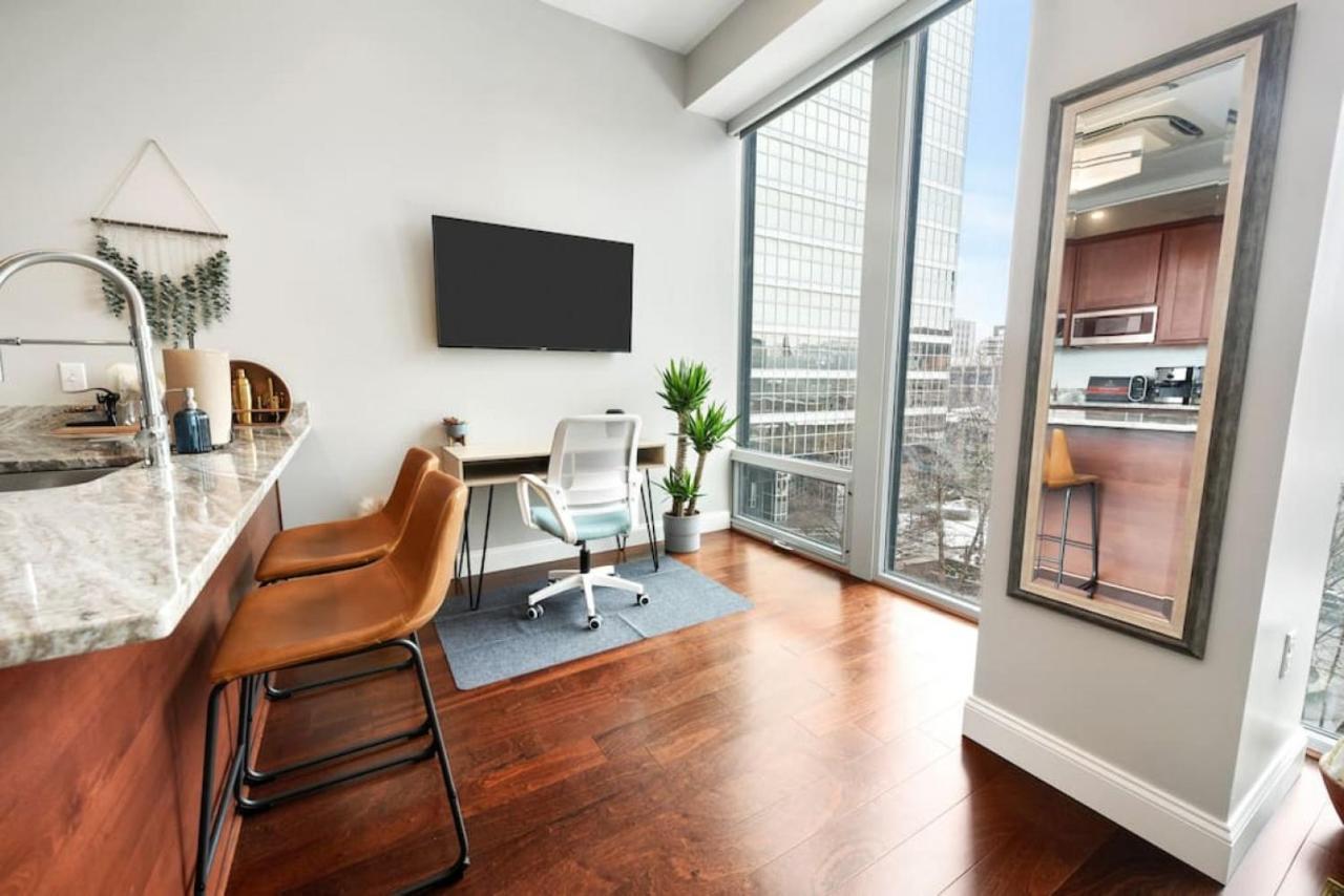 פיטסבורג Hostwise Stays - The Washington At Chatham - Free Parking, Private Gym, More! מראה חיצוני תמונה